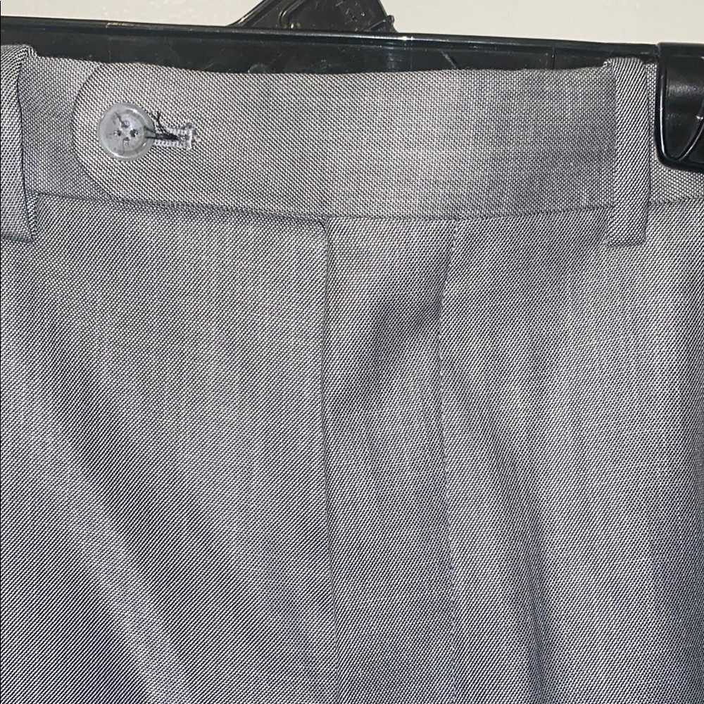 Caravelli Italy Classic Gray Suit with Notched Lapels Men 40R 34W - Picture 9 of 13